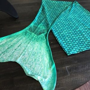 Adult Green Mermaid Tail by Fun Fun Monofin Pro